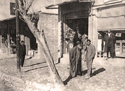 میدان فردوسی شهر ایلام - سال 1340